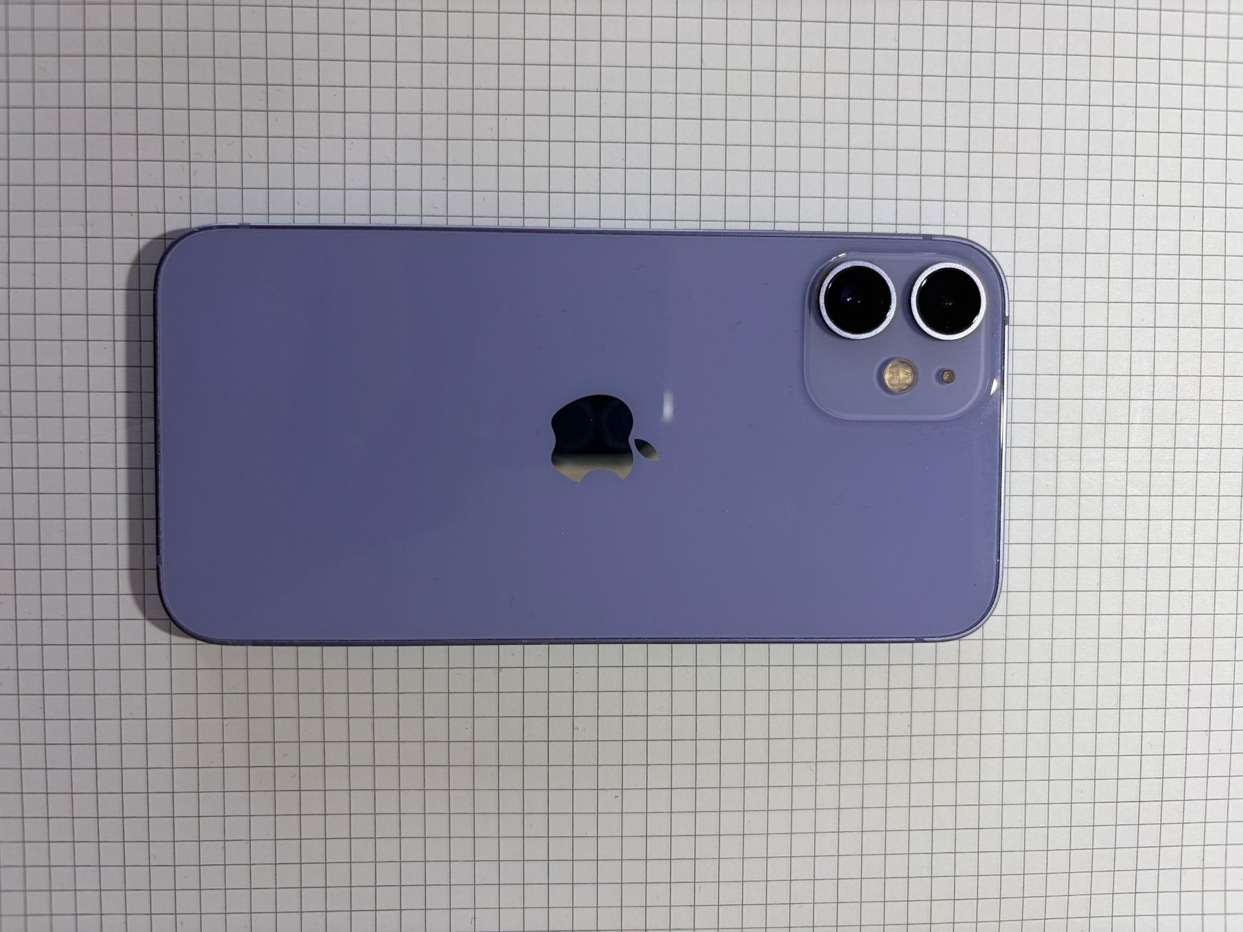 Apple Telefoni cellulari / Smartphones: iPhone 12 Mini 64GB Violett – Usato da Stetten SH venduto da fin_ps22 1
