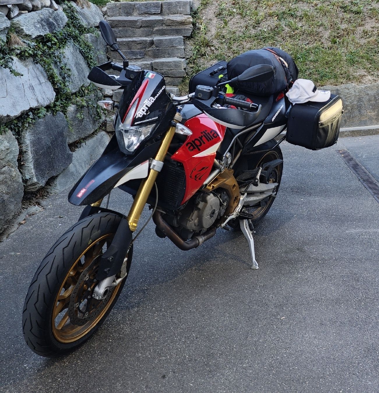 Aprilia Strada: Aprilia Dorsoduro 750 – Usato da Chur venduto da Nobi_noob