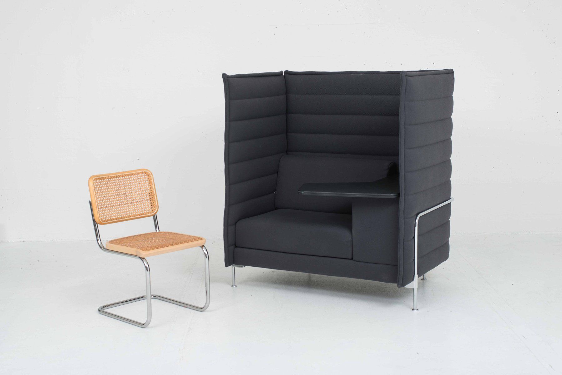Vitra Divani: Ronan & Erwan Bouroullec Alcove Work Sofa von Vitra – Usato da Zürich venduto da STUZH38 1