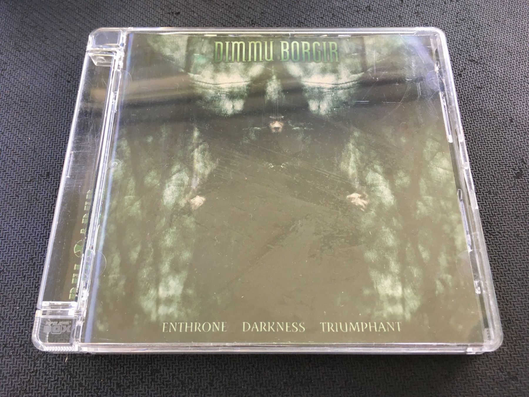CD: Dimmu Borgir - Enthrone Darkness Triumphant -CD- – Usato da St.Gallen venduto da MedienJoe
