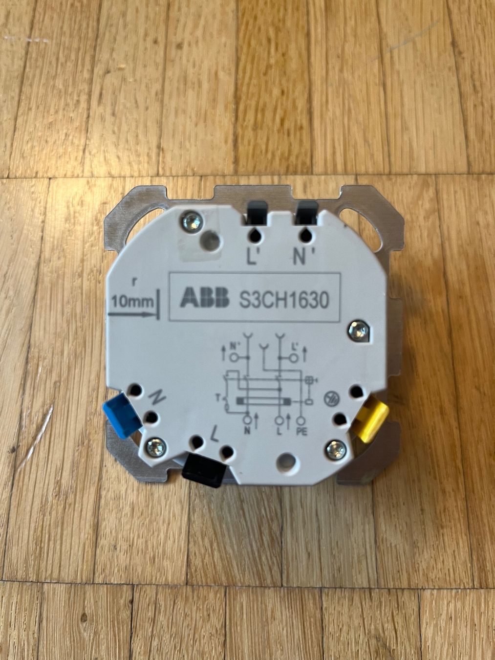 ABB Fiches d'alim.: Sidos Steckdose T23 AP oder UP – Neuf (Voir description) à bern par sanducci 3