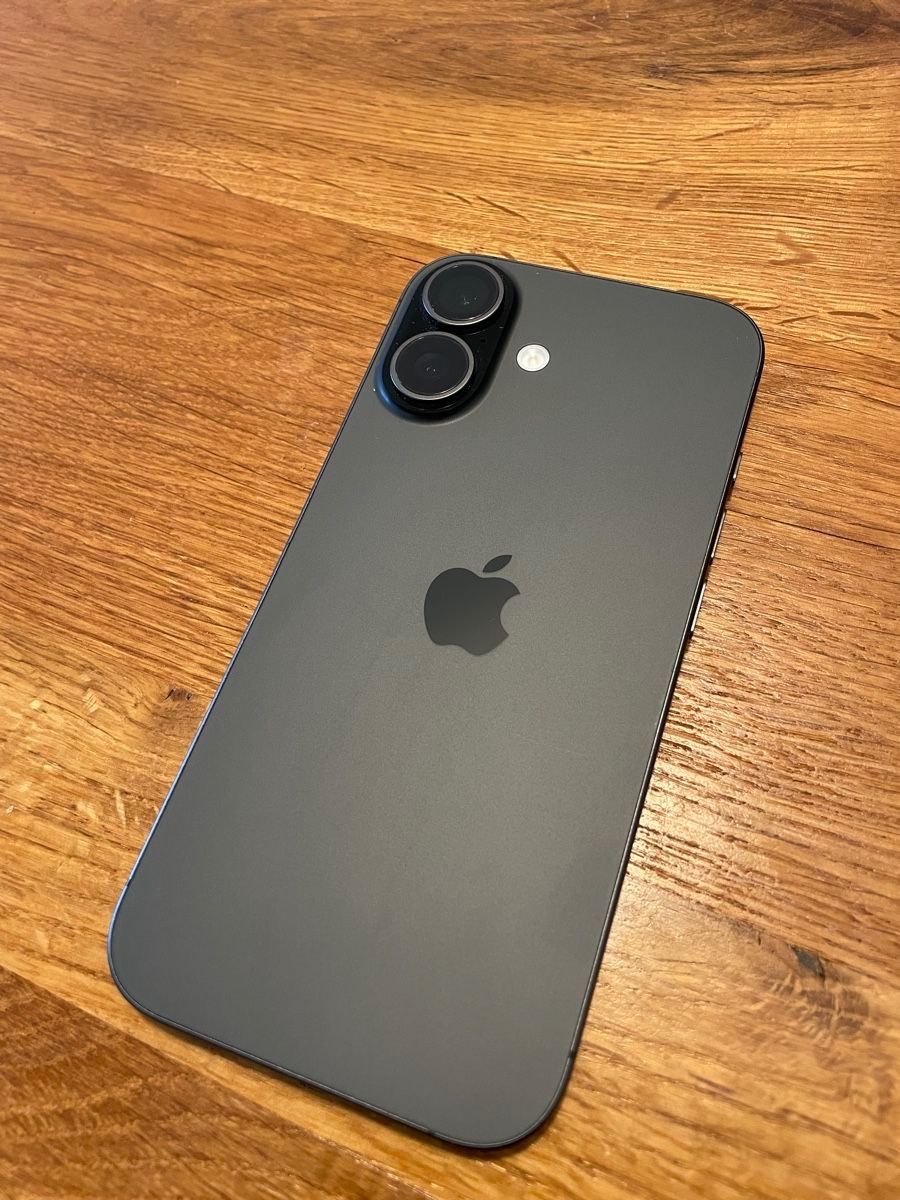 Apple Portables: Iphone 17 - 256GB – D'occasion à Zürich par Mischatap 1
