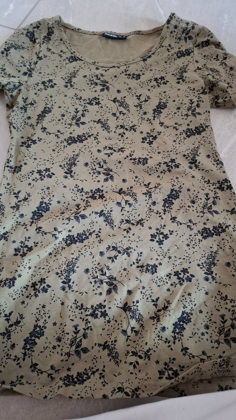 T-Shirts: Shirts – Gebraucht aus bülach von bea_syq2 2
