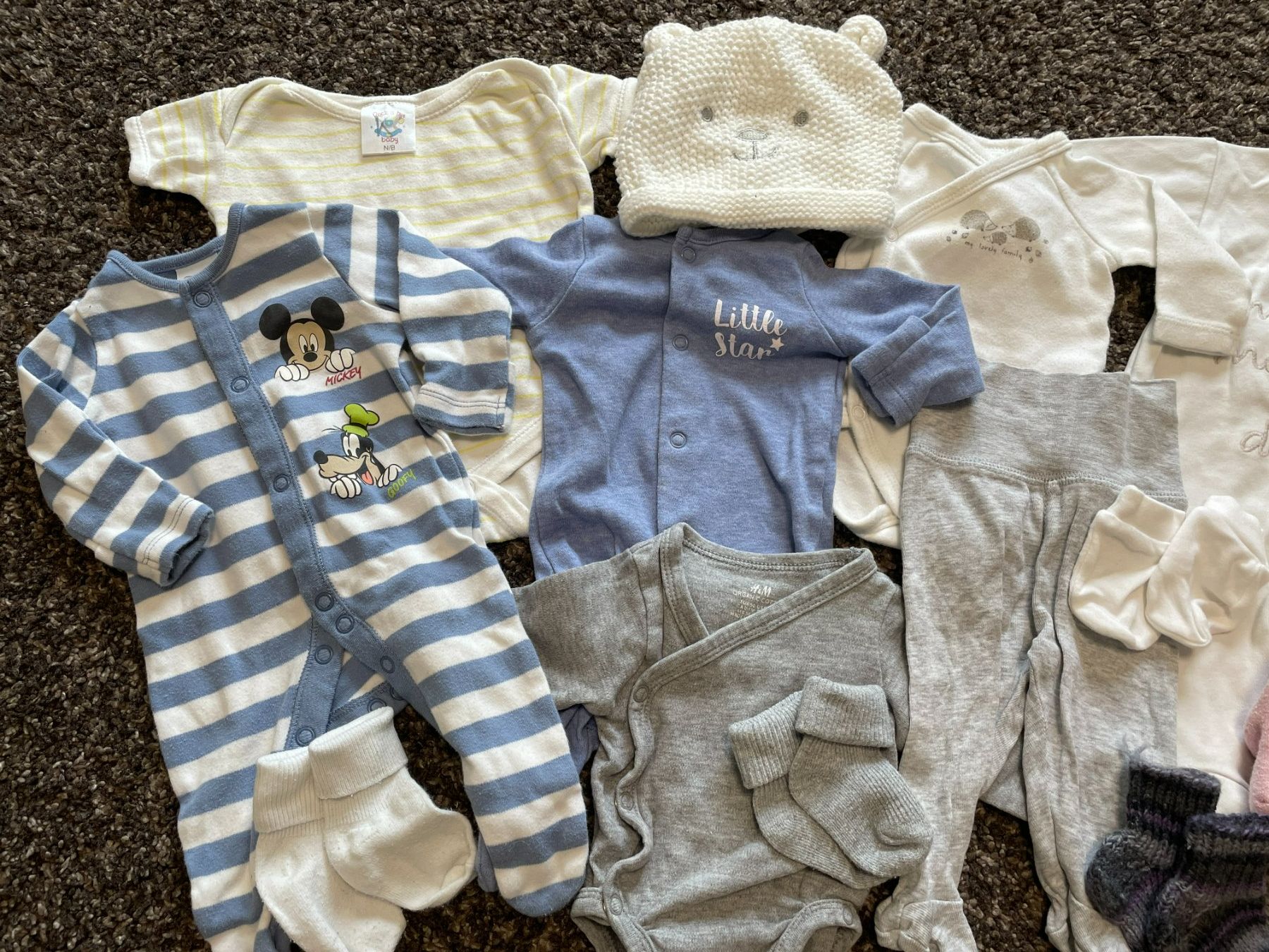 Lotti di vestiti: Baby Kleiderpaket Grösse 50-56 – Usato da Kloten venduto da schunksz 1