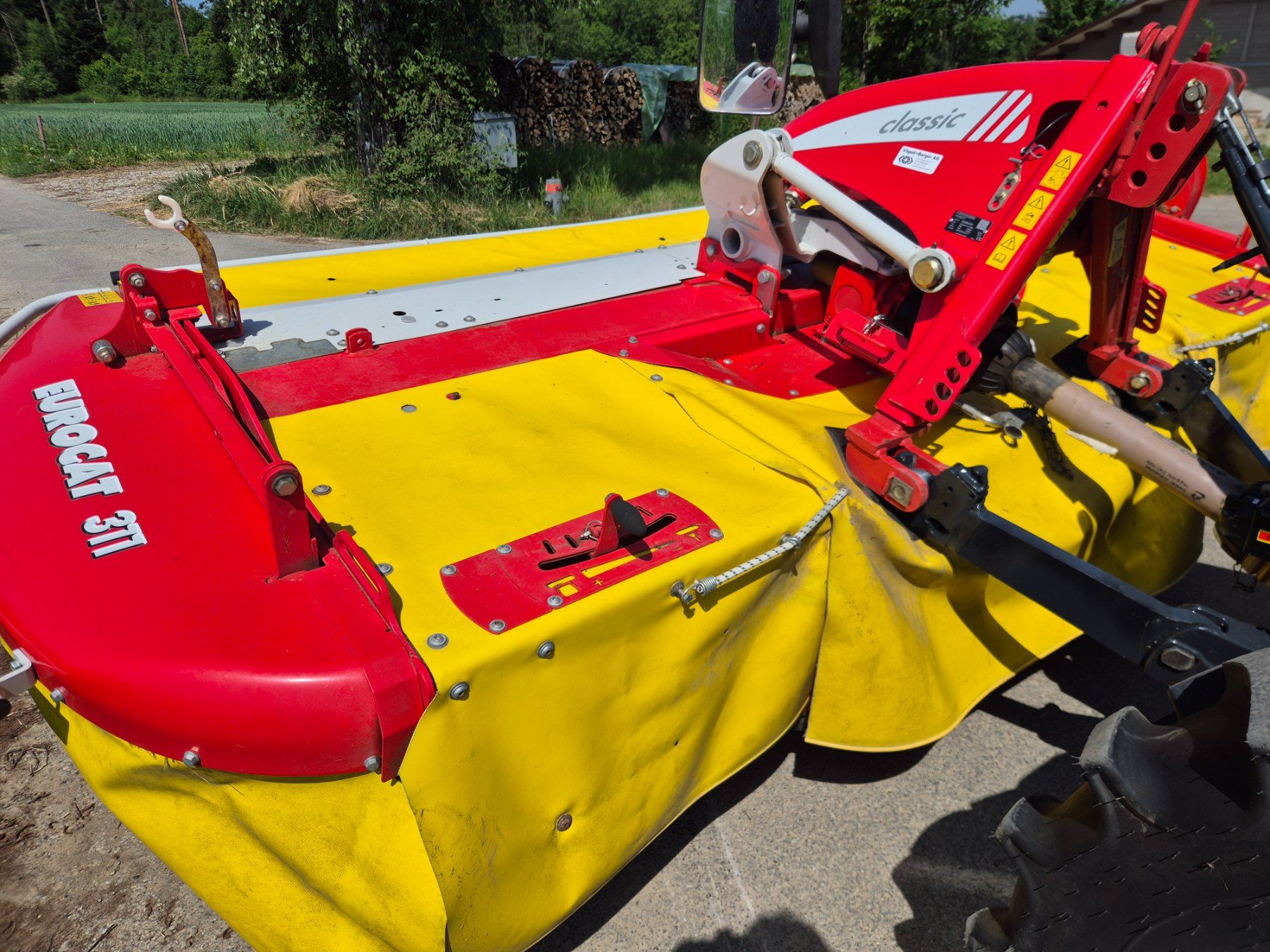 Tutte le macchine: Pöttinger Eurocat 311 Frontmähwerk – Usato da Riet (Neftenbach) venduto da JakeDrummingFarmer 1