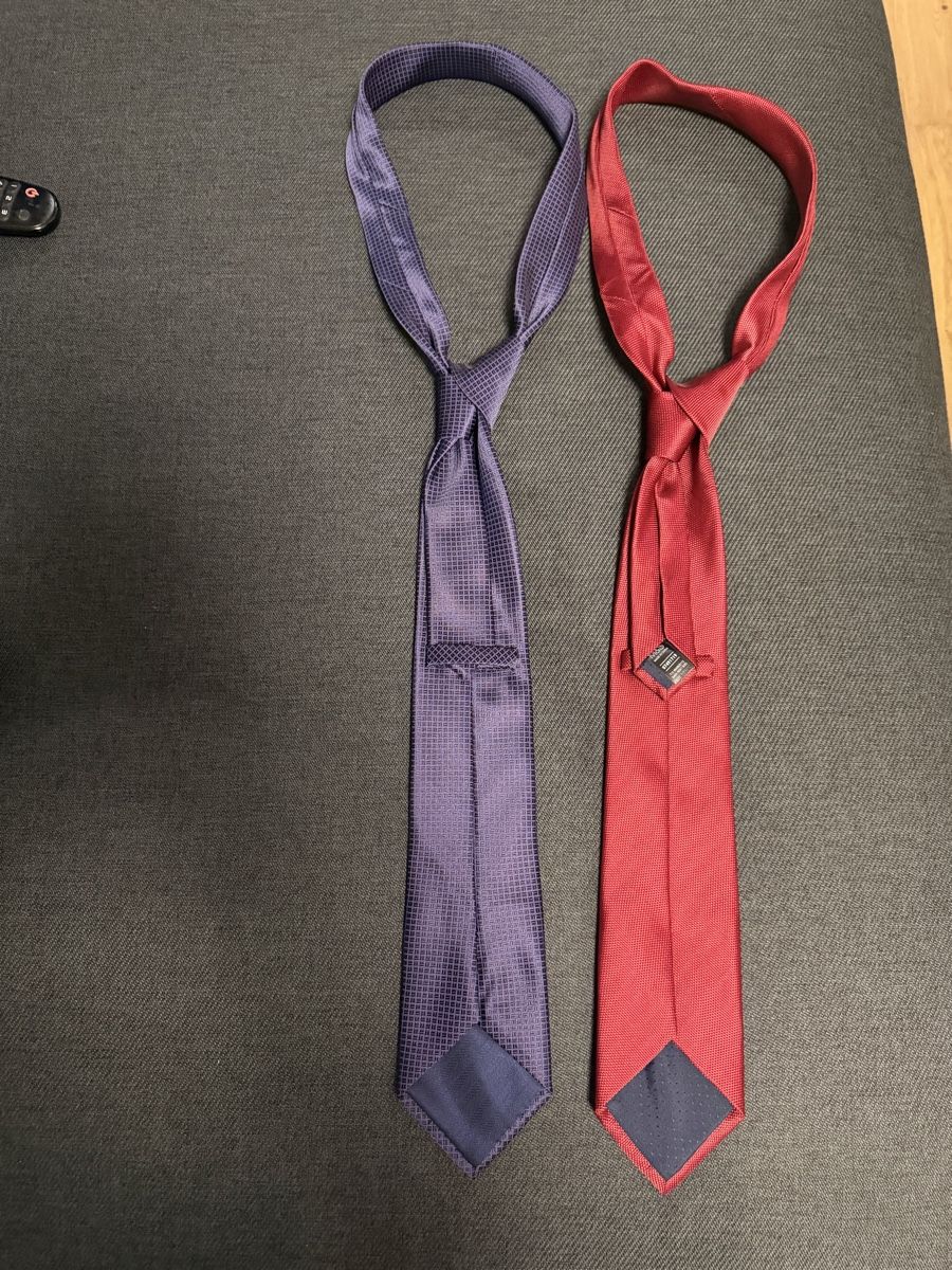 Cravates: 2x Men's Ties - Red & Purple – Neuf (Voir description) à Zug par pav_q5f7 2