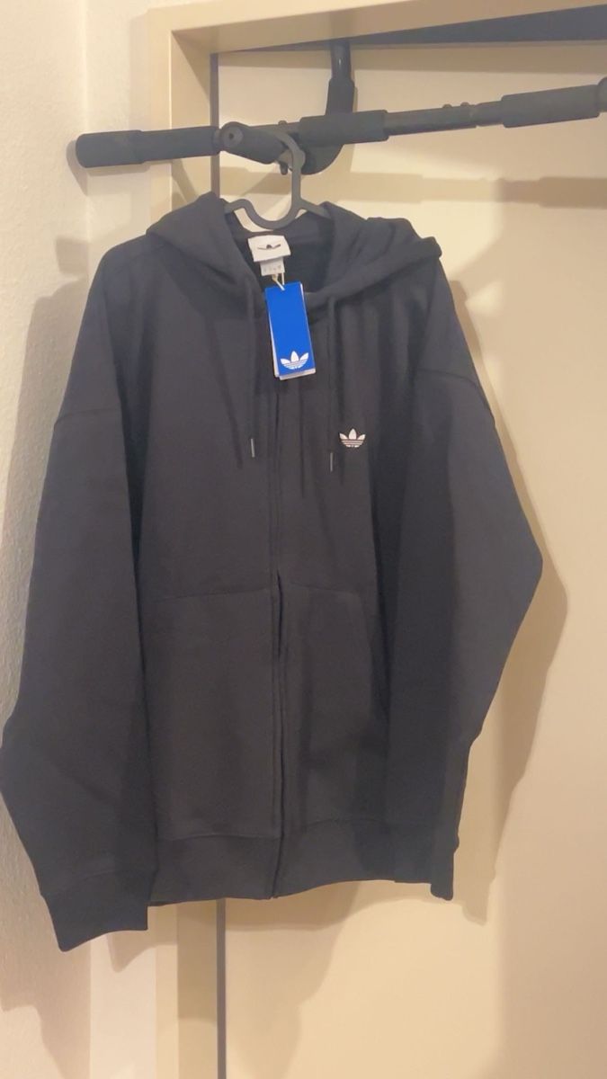 Adidas Jacken: Adidas Zipper – Neu (gemäss Beschreibung) aus Zürich von sha_207 1