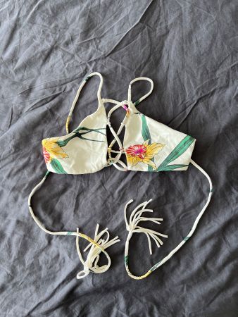 Hawaii Bikini-Oberteil 2 in 1 Gr S - Sommerlich & Verspielt