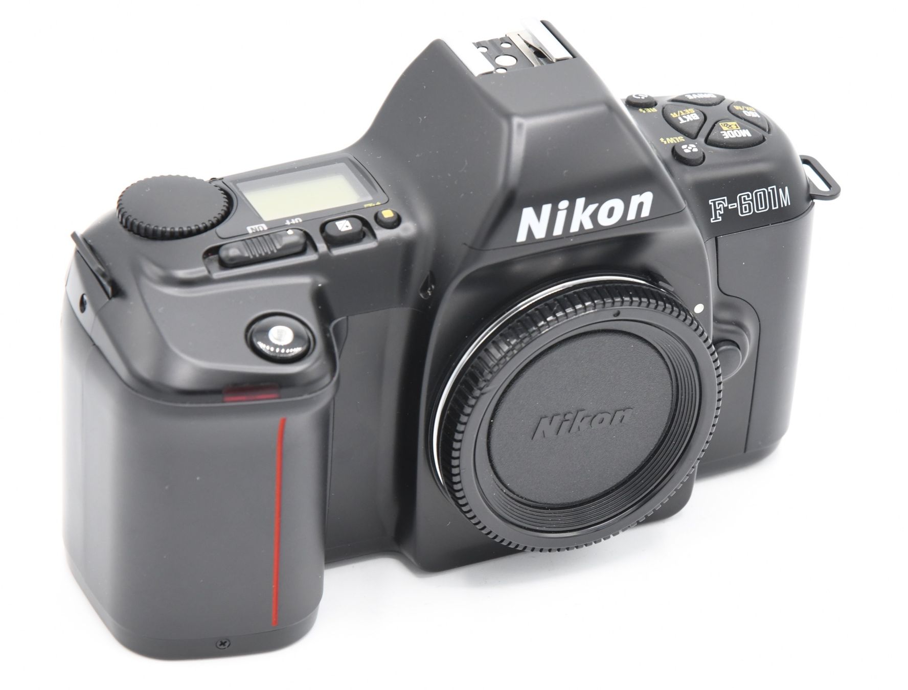 Nikon Fotocamera: Nikon F601-M Body + OVP – Usato da Bellinzona venduto da CarpiFotoSA