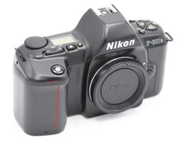 Nikon F601-M Body + OVP