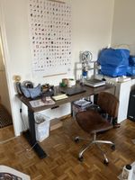 Bureau à niveau adaptatif 