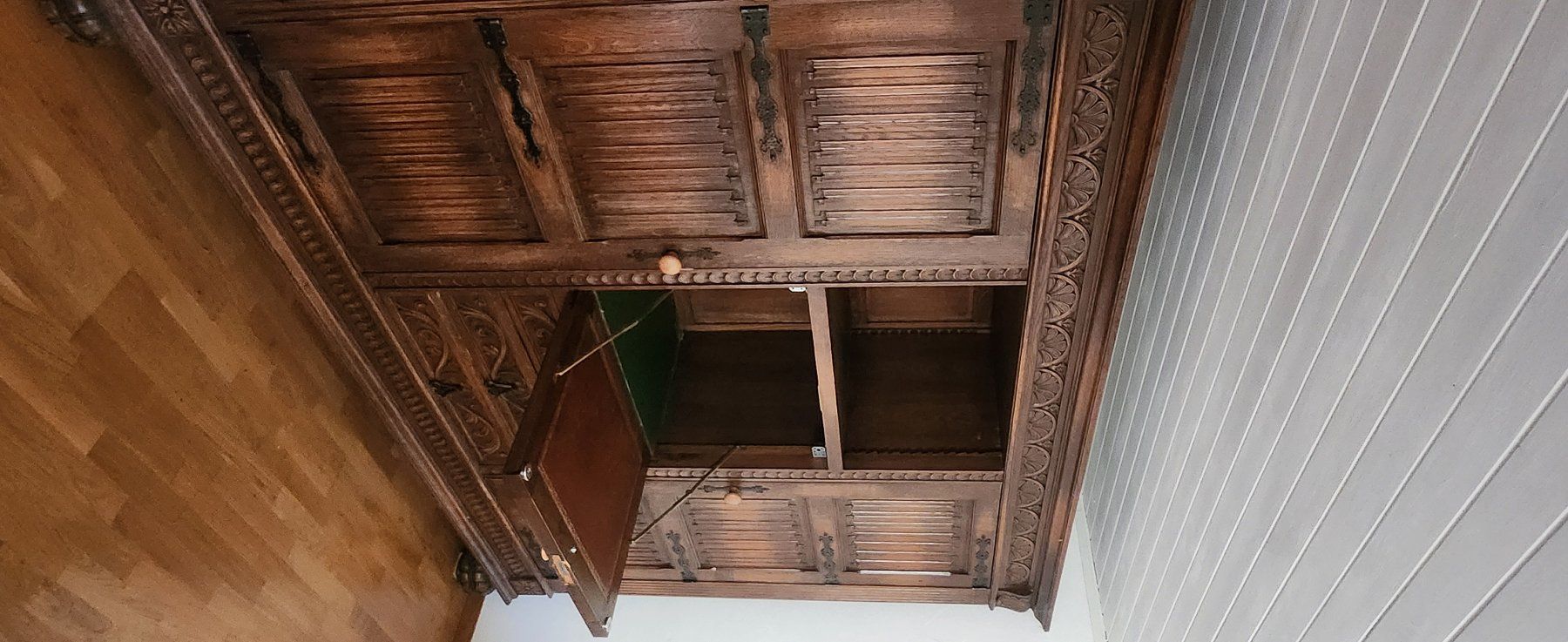 Armadi: armoire grand – Usato da Riaz venduto da sar_69c2 2