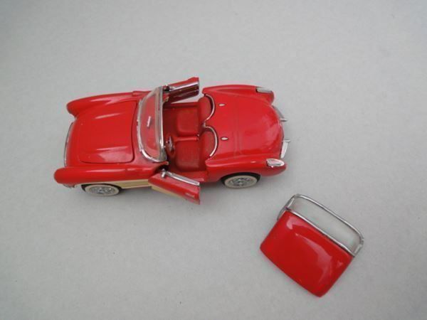 Chevrolet Modellautos: Chevrolet Corvette 1957 – Gebraucht aus Chur von omonia 5