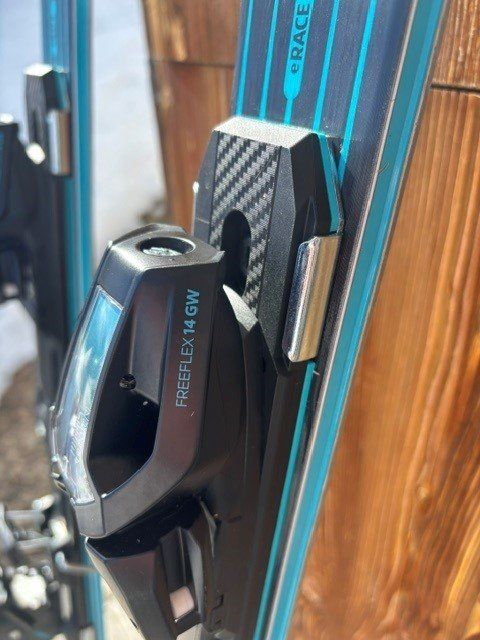 Head Sci: Worldcup Rebels e-Race Ski 2026 – Usato da Bellmund venduto da Jets 3