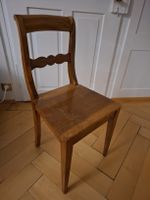 Antiker Biedermeier Holzstuhl  