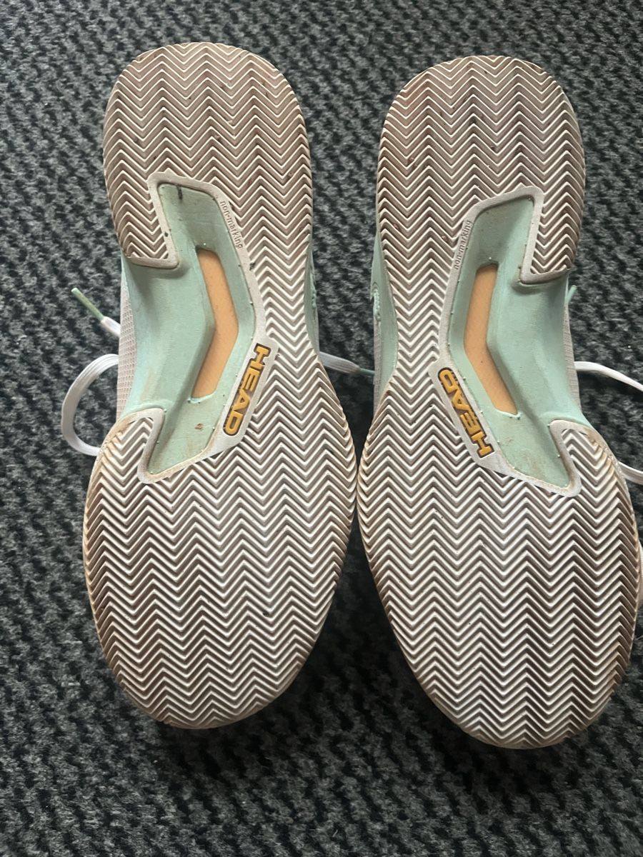 Head Scarpe da donna: Head Tennisschuhe Damen Grösse 40.5 – Usato da Boniswil venduto da Nolutoan13 3