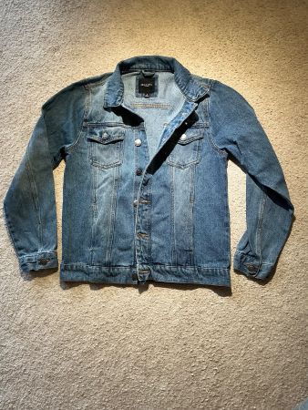 Jeans Jacke blau, Grösse S, neuwertig!