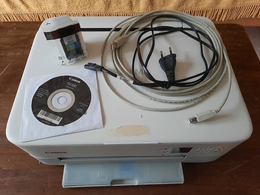 Canon Stampanti: Einwandfreier Drucker Canon TS 5351 – Usato da Zug venduto da Sarah41 1