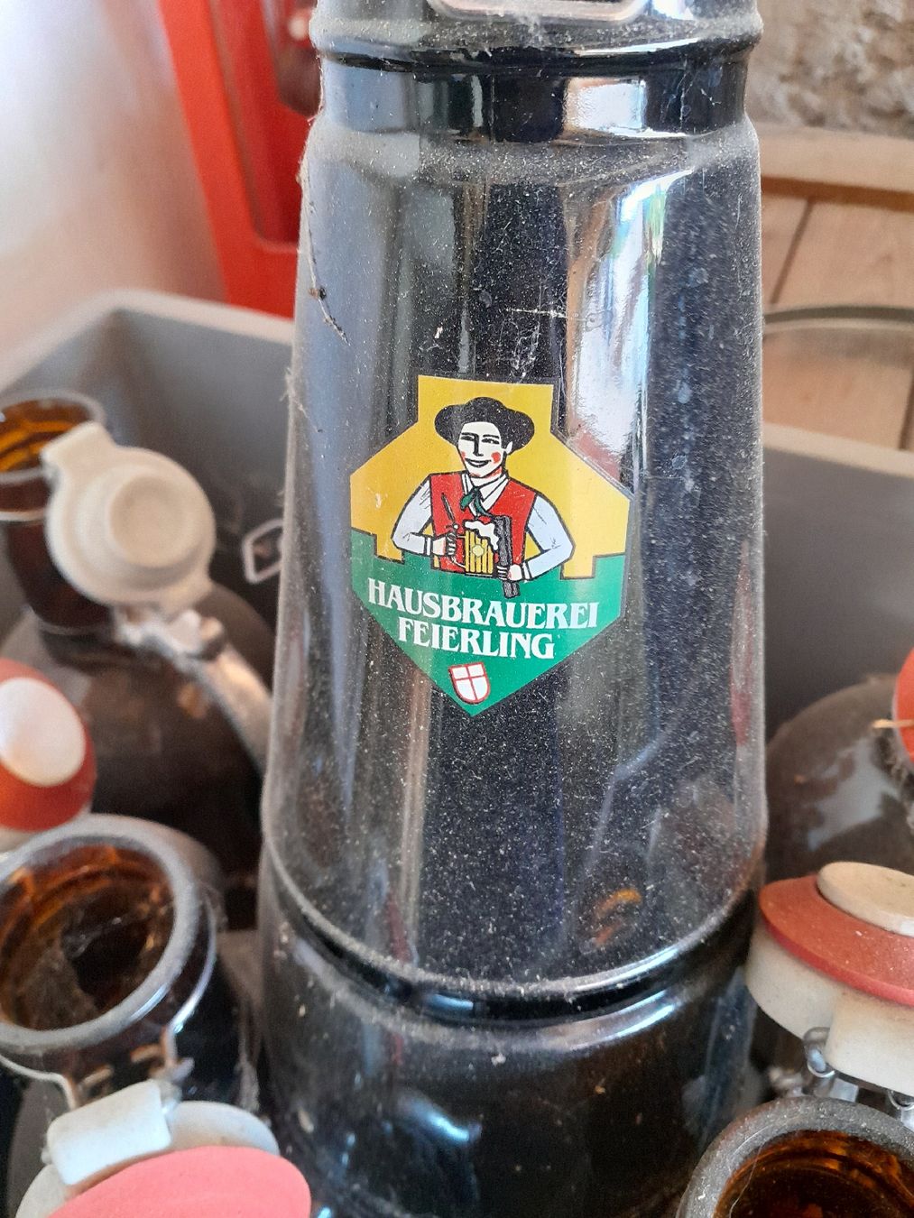 Bottiglie: Bier Flaschen – Usato da Oltingen venduto da raconteurs 6