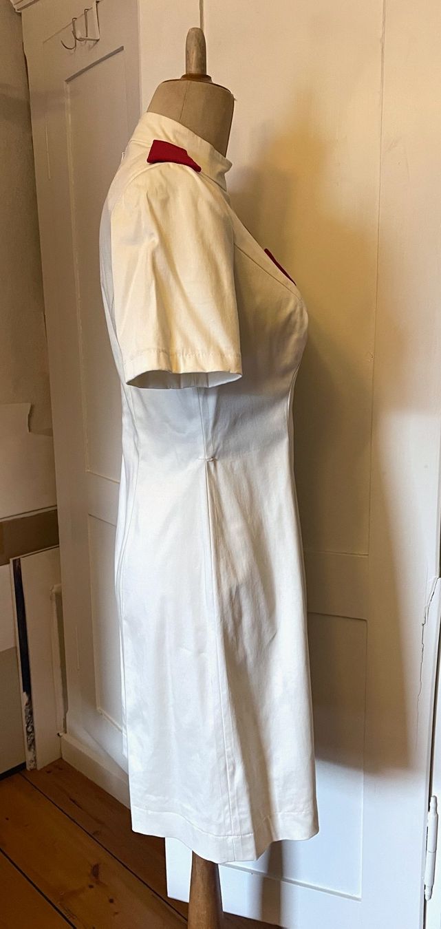 Costumi: Krankenschwester Kostüm, Kleid aus der Macbeth Oper – Usato da Zürich venduto da Caro55 3