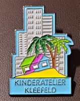 Q839 - Pin Kinderatelier Kleefeld / Palmen
