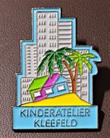 Q839 - Pin Kinderatelier Kleefeld / Palmen