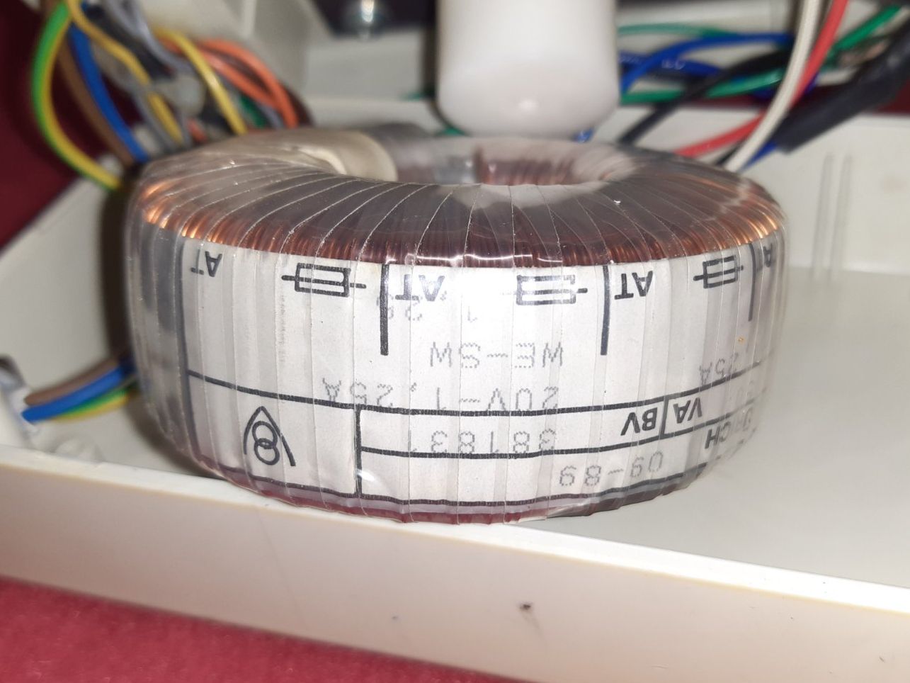 Componenti elettronici: Netzgerät, ca. 32V ! Mit Ringkern - Trafo! – Usato da Lohn-Ammannsegg venduto da Molch7 3