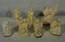Aeltere Krippenfiguren Keramik