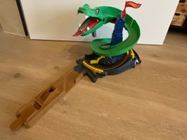 Hotwheel Snake / Schlange plus 2 Drachenköpfe, Beschleuniger