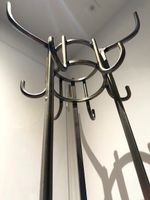 +  deSigN  StAndgaRdeRoBe +