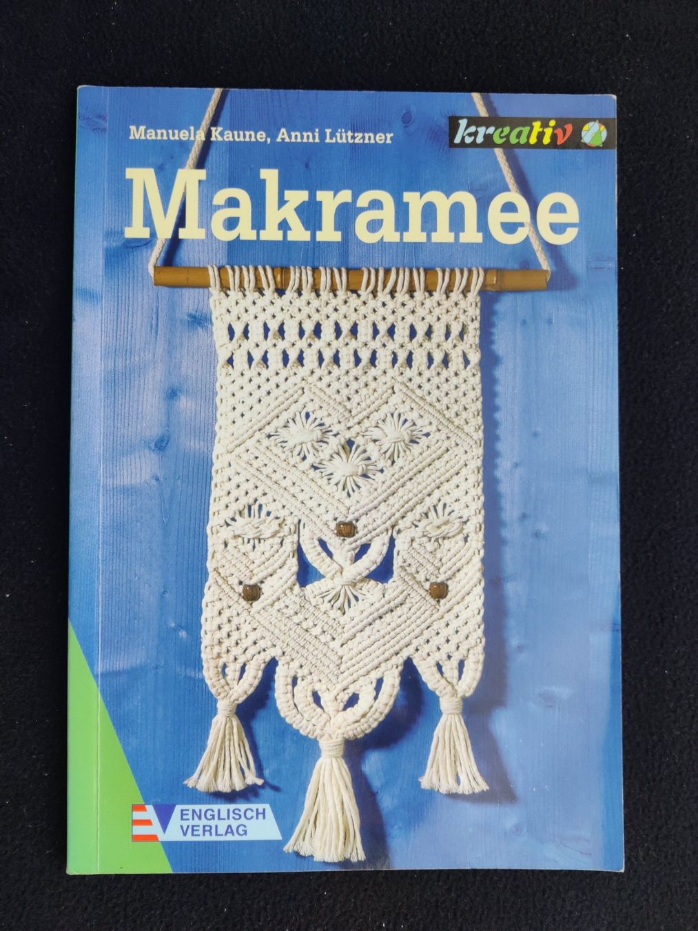 Libri: * Makramee / kreativ 2000 - Wohnideen & Accessoires – Usato da Muttenz venduto da Negnuja