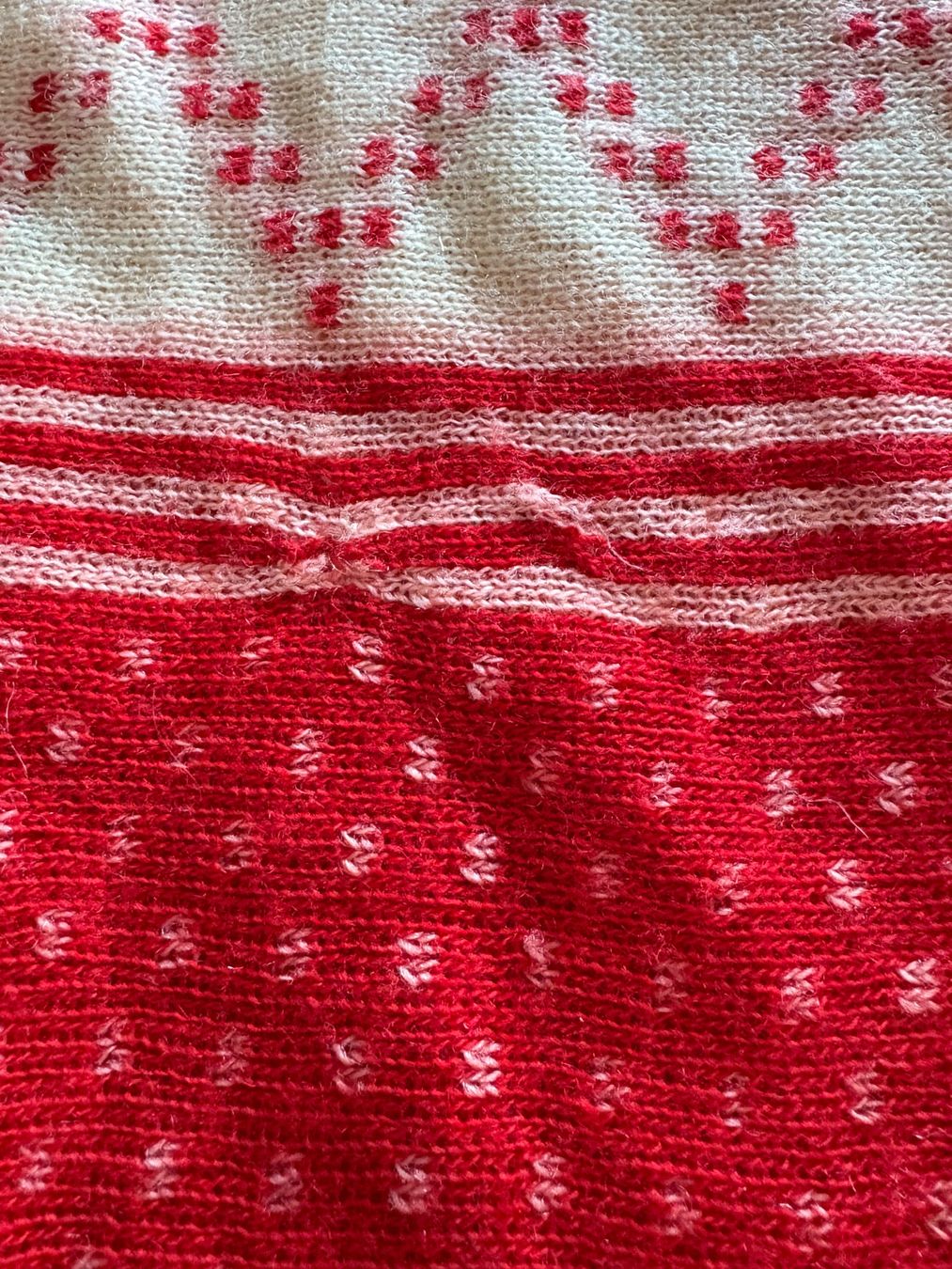 Pullover & Sweatshirts: Wollpullover Norweger Vintage Rot Weiss 38 – Gebraucht aus Zürich von BeLene 2