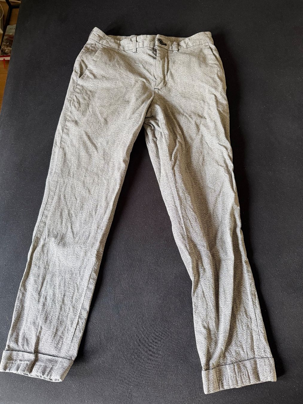 Mango Pantaloni: Männerhosen Mango – Usato da Buchs ZH venduto da anviesku
