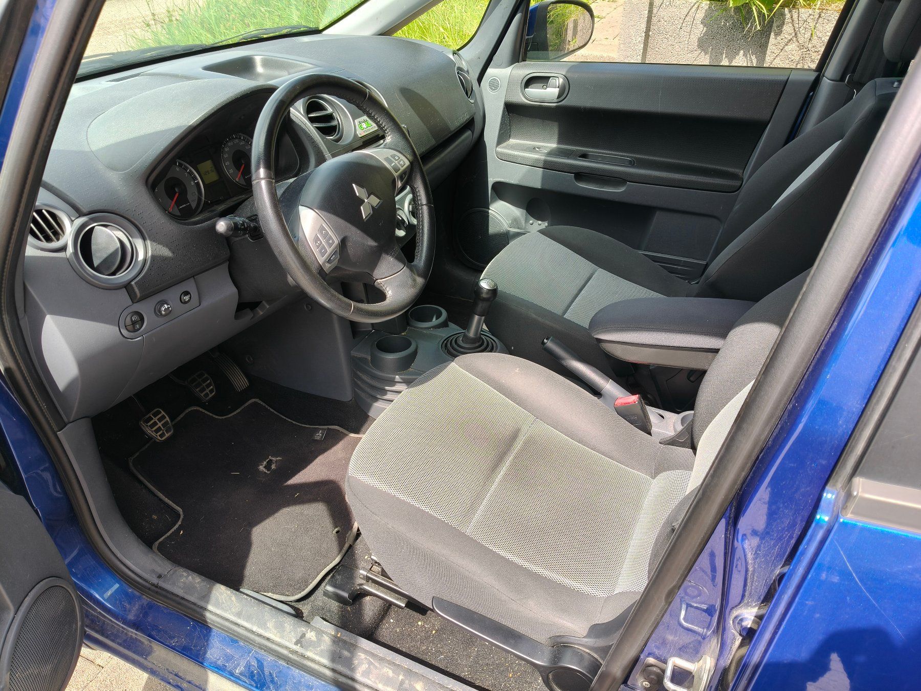 Mitsubishi Autos: Mitsubishi Colt 1.3 16V – Gebraucht aus Hochwald von Uffn 4