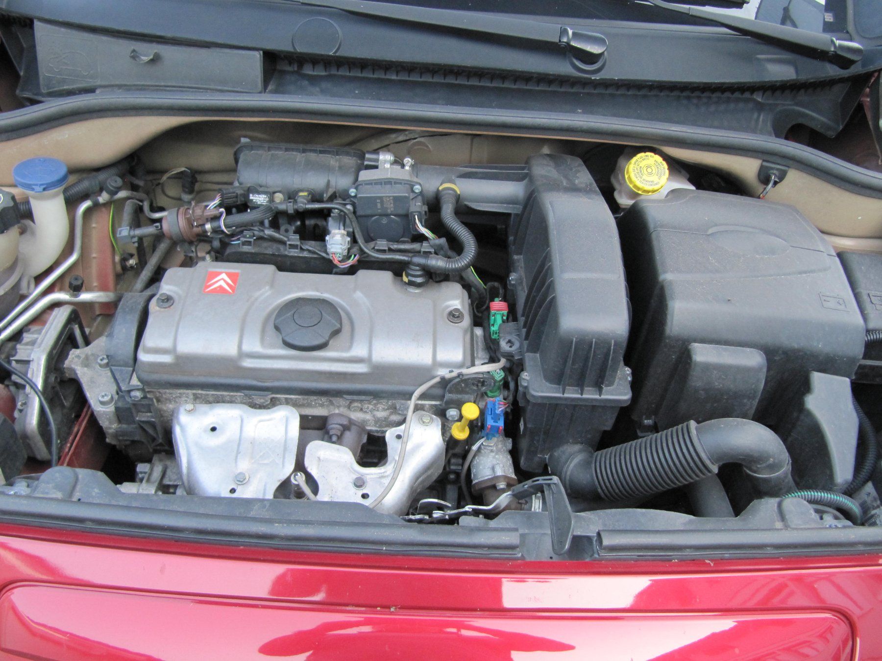 Citroën Automobili: Citroën C2 1.4 i – Usato da Alt St. Johann venduto da domivan 8