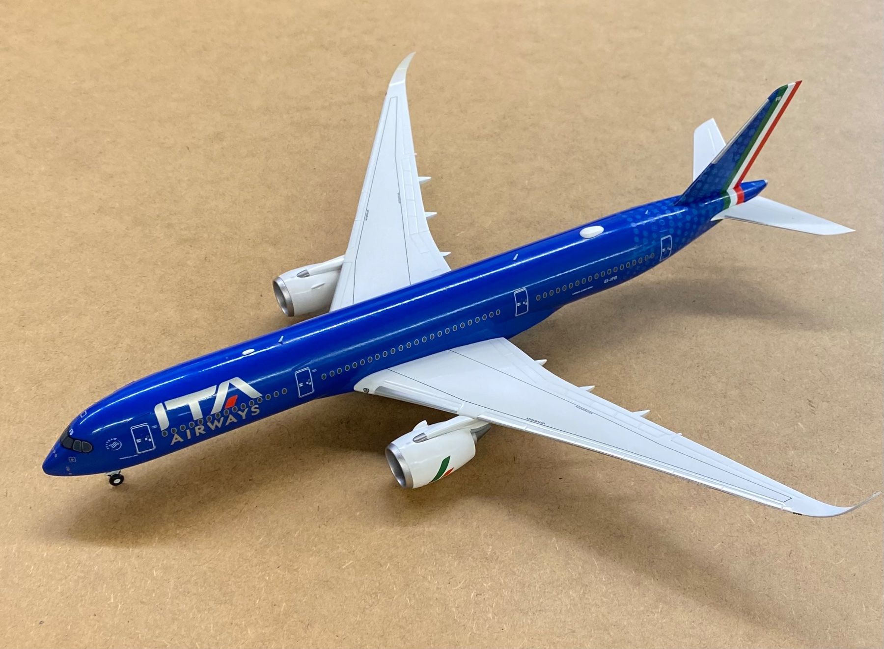 Herpa Modellbausätze & Standmodelle: Herpa Wings 572620 "ITA" – Neu und originalverpackt aus Sursee von Toni-SpielSursee