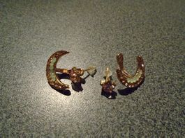 Ohrstecker Mond/Stern goldfarbig hellgrüne Steinchen