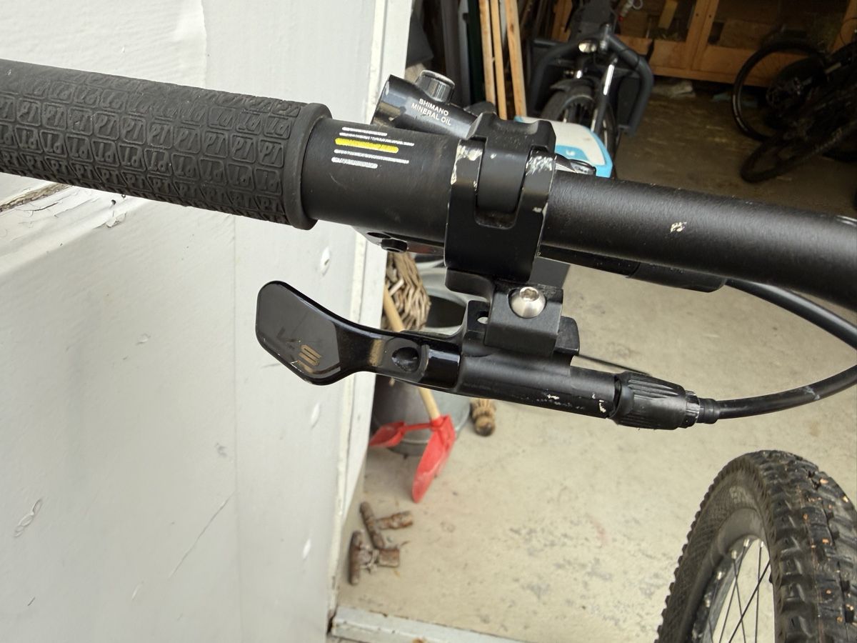 Commencal Biciclette: Commencal Clash 24 Zoll Fully (Kinder) – Usato da Zürich venduto da cinnamonis 3