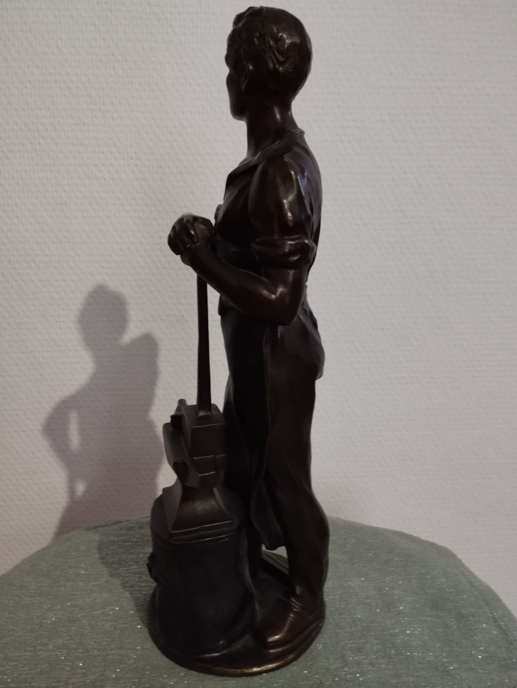 Skulpturen & Statuen: Sculpture ancienne  forgeron . – Gebraucht aus Praz (Vully) von pikuluka1 2