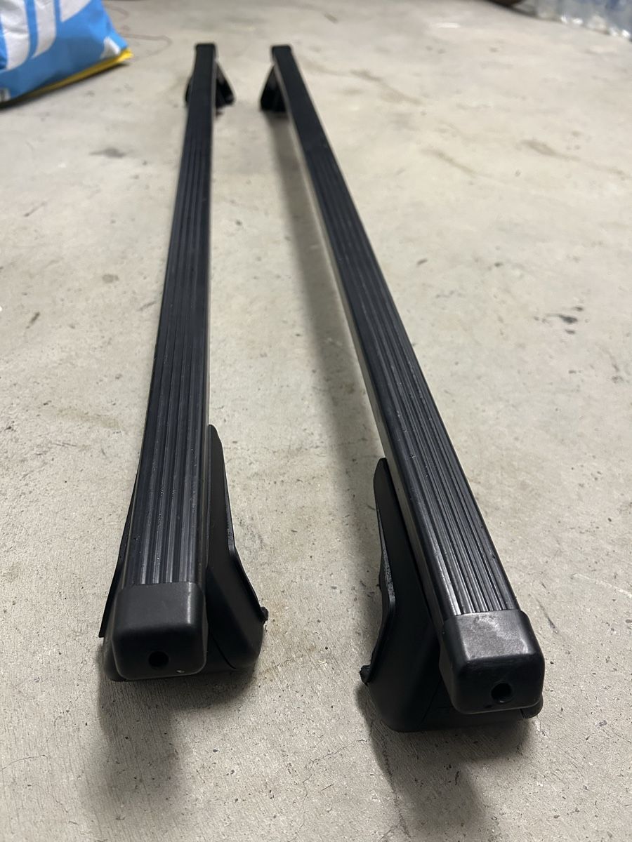 Volvo Roof Rack Cross Bars - Ready for Winter Adventures! (Gebraucht ...