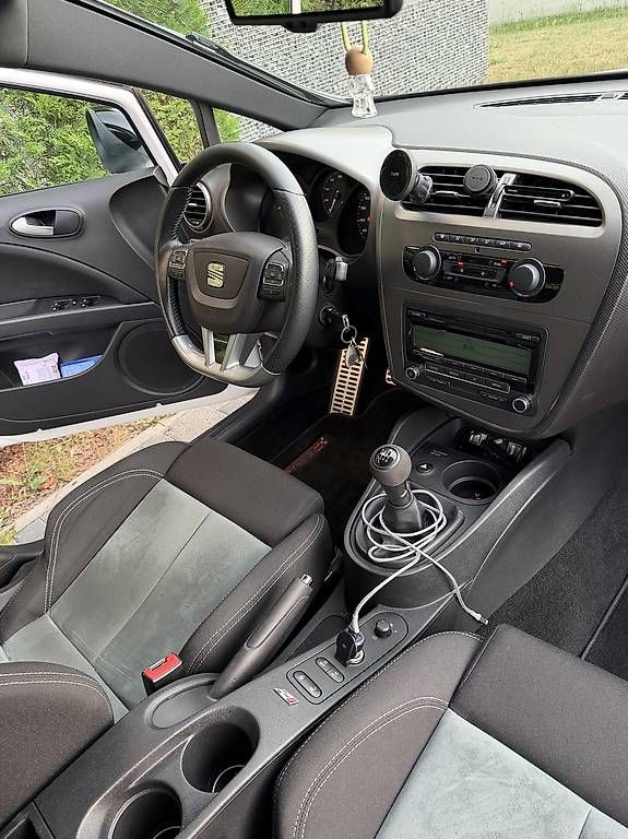 Autos: Seat Leon Cupra R  – Gebraucht aus Payerne von gen_c68w 2