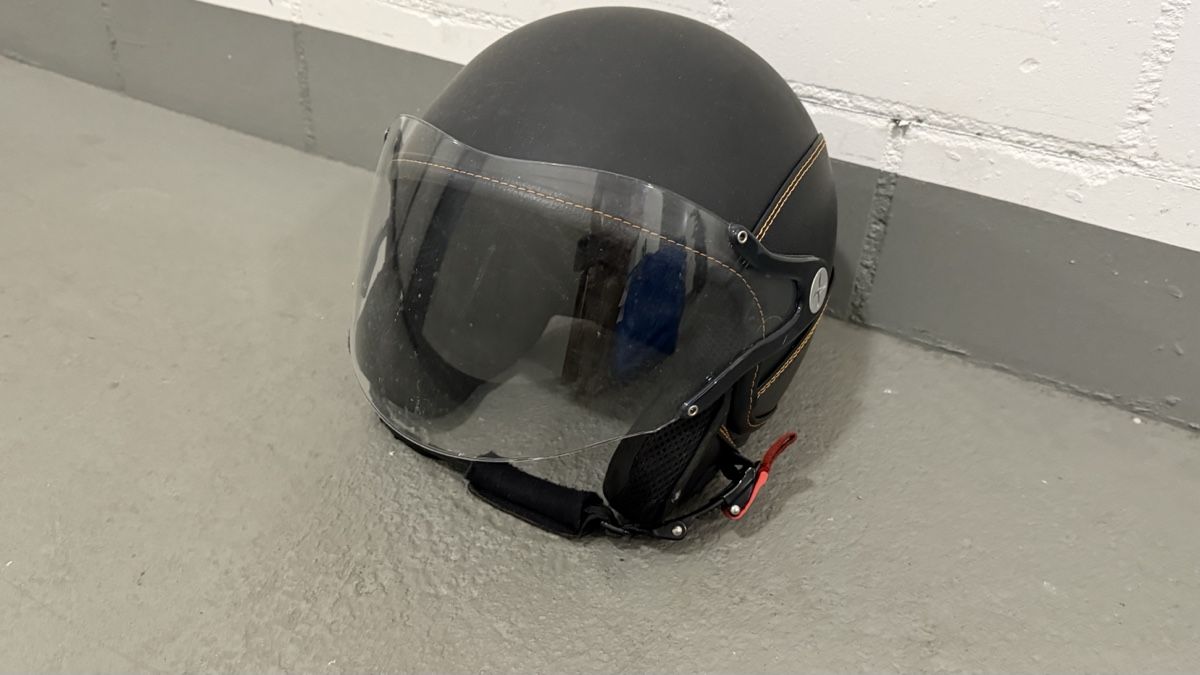 Helme & Visiere: Vintage Style Motorrad/Vespahelm  – Gebraucht aus Zug von Saimaen55