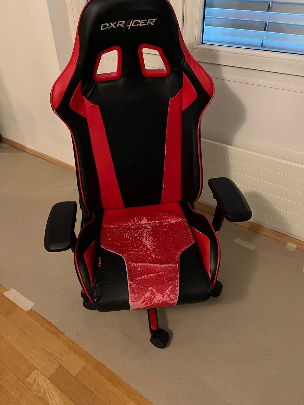 DXRacer Sedie: DXRACER Gaming Stuhl – Usato da Stäfa venduto da PatrickOO7 2