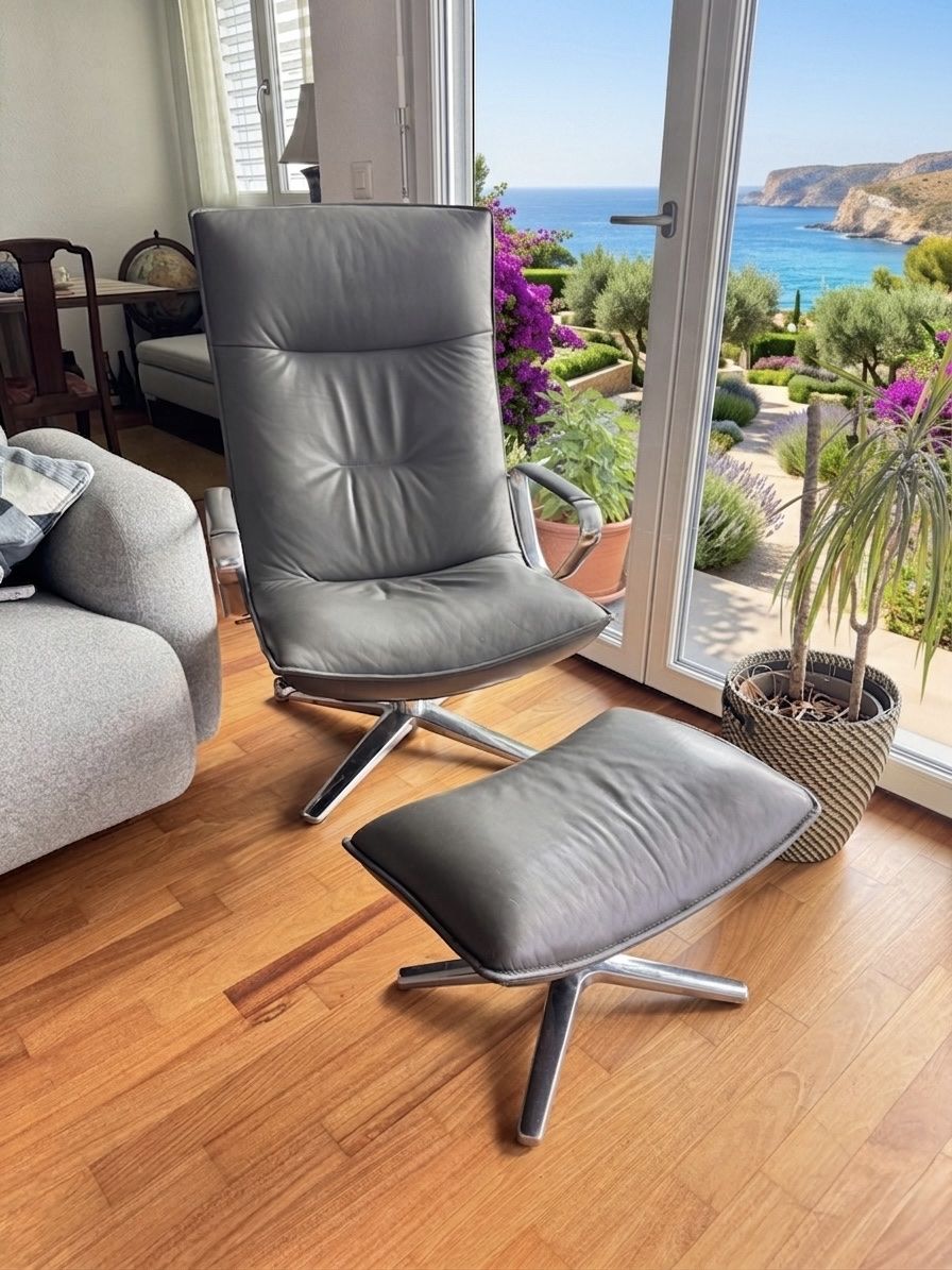 Poltrone: CONFORM Laidback Relaxsessel mit Hocker – Leder – Usato da Tagelswangen venduto da Atelier_RP_Zillmann 1