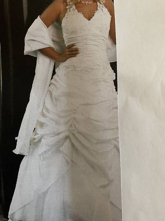 Hochzeitskleid Neckholder 