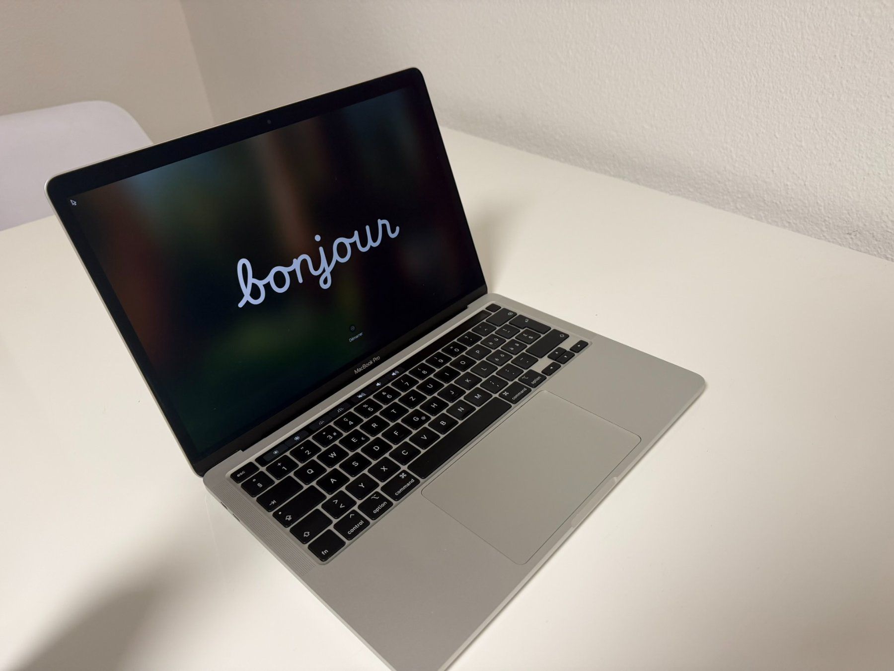 Apple Notebook: Mac Book Pro 13" 16GB RAM – Usato da Figino venduto da inf_5zts