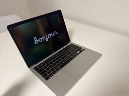 Mac Book Pro 13" 16GB RAM