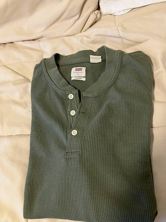 Maglioni & Felpe: Levis Pullover, Langarm Shirt, L – Usato da Goldach venduto da no_83 2