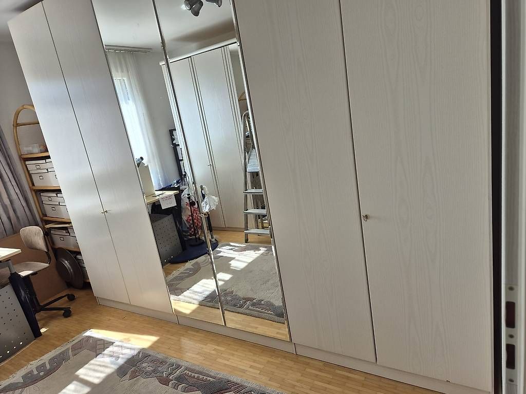 Armadietti a specchio: Schrank mit Spiegel – Usato da Ipsach venduto da Kat3uh