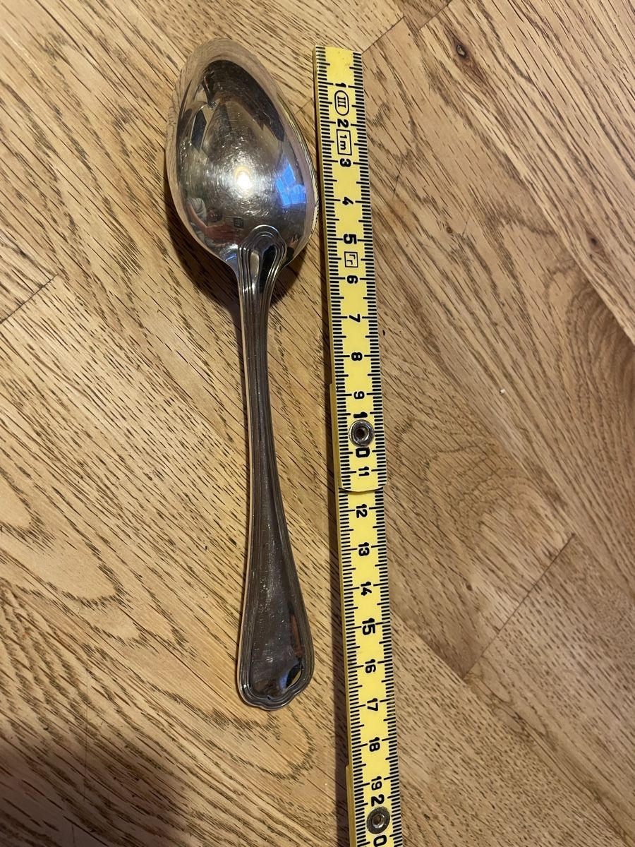 Christofle Cucchiai: 8 Christofle Dessertlöffel – Usato da Flawil venduto da Naphtali 5